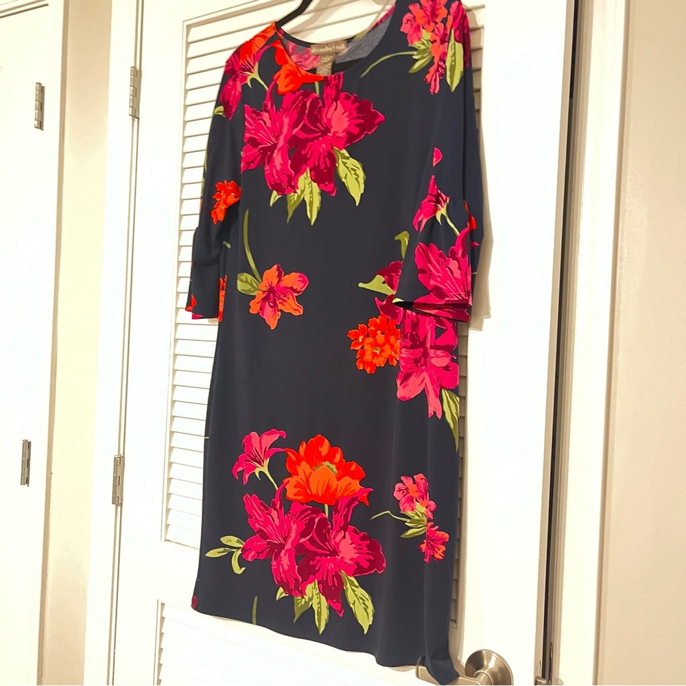 Alexandra + Oak Floral Navy Dress - Picture 3 of 5